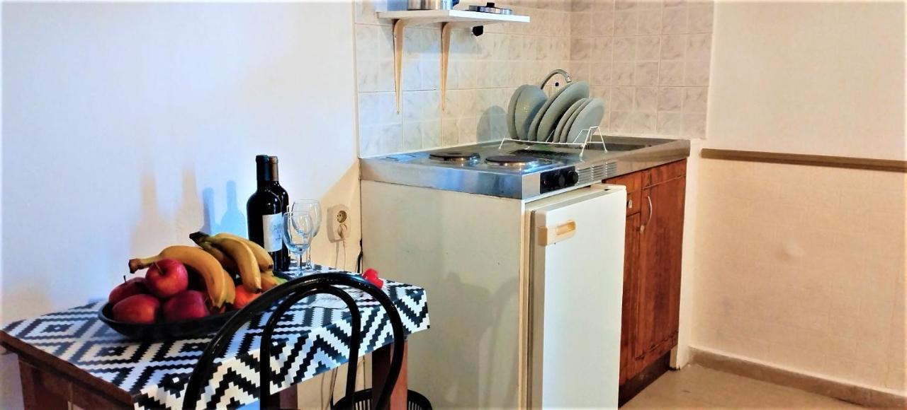 Eleni Apartments Sant George Beach Ájos Jeórjos Eksteriør bilde