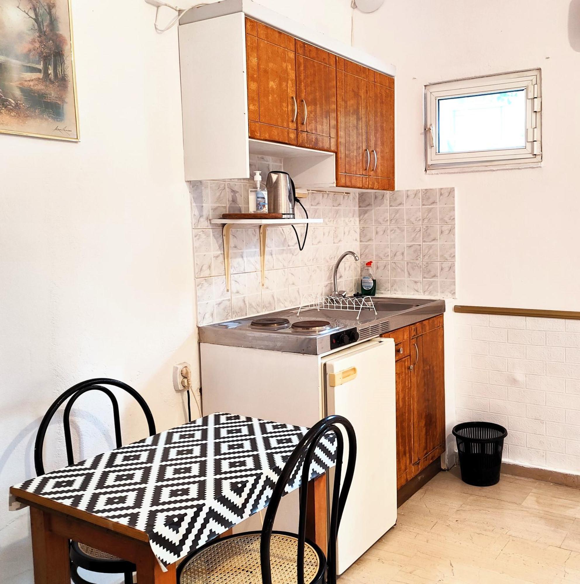 Eleni Apartments Sant George Beach Ájos Jeórjos Eksteriør bilde